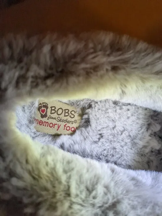 New Bobs from Sketchers Memory Foam Dog Design Slippers - Picture 3 of 6